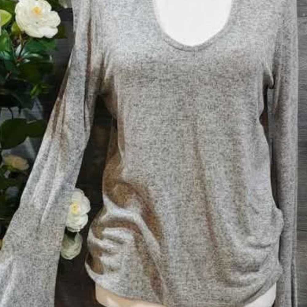 American Rag Heather Gray Knit Top